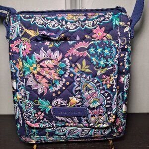 Vera Bradly crossbody bag and coin id purse french paisley